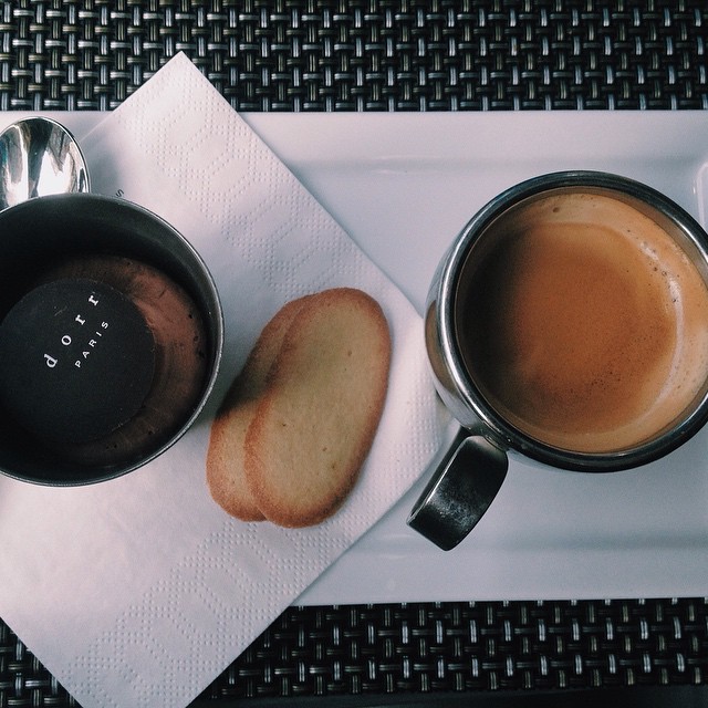 Samedi repos & shopping et plein d'idées pour le blog ! ☕️ // #coffee #paris #cake #chocolate #saturday #cafe